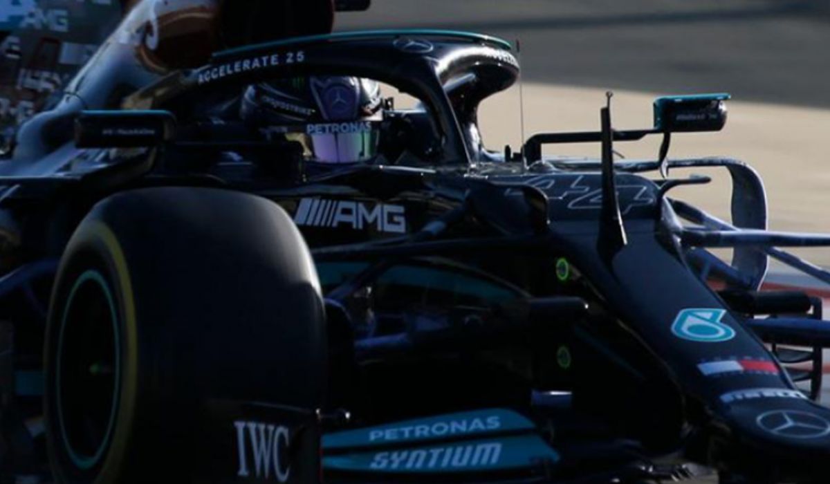 Hill: Hamilton Excited for Intense Battle with Max